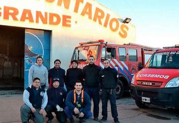 Bomberos abren sus puertas a la comunidad en su dia