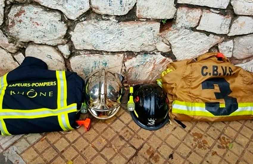 Realizan los Bomberos una pollada para costear traslado de donaciones