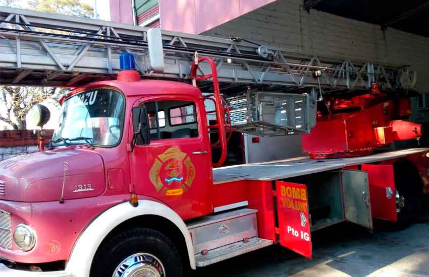 Bomberos Voluntarios de Ituzaingó con nueva unidad