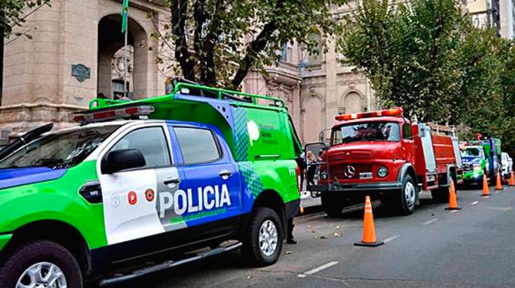 Nuevos autobombas para Bomberos de Bahía Blanca Nuevos autobombas para Bomberos de Bahía Blanca