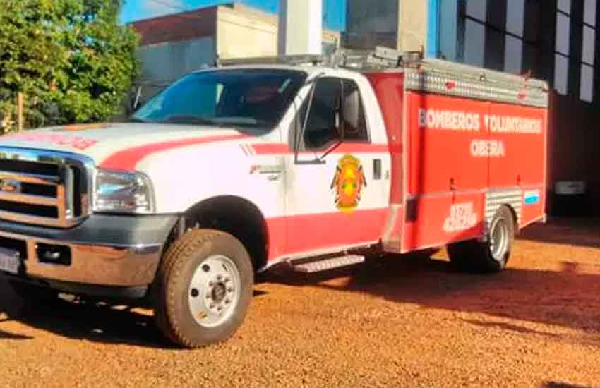 Un vehiculo nuevo para Bomberos Voluntarios de Obera
