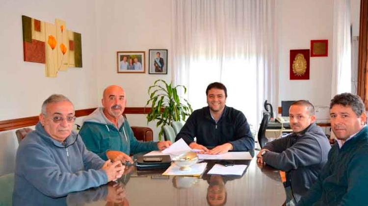 Otorgan inmueble para los Bomberos Voluntarios de Patricios Otorgan inmueble para los Bomberos Voluntarios de Patricios