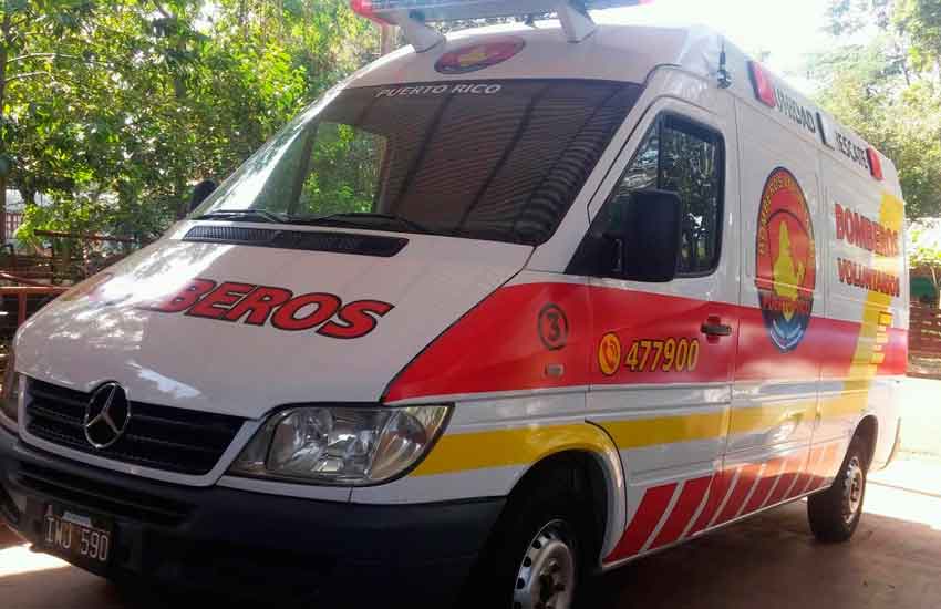 Bomberos Voluntarios de Puerto Rico presentaron una ambulancia