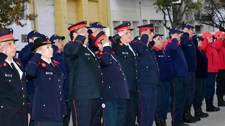 Bomberos Voluntarios celebraron su 91º aniversario Bomberos Voluntarios celebraron su 91º aniversario