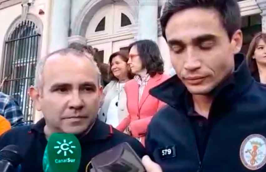 La justicia griega absuelve de todos los cargos a los tres bomberos