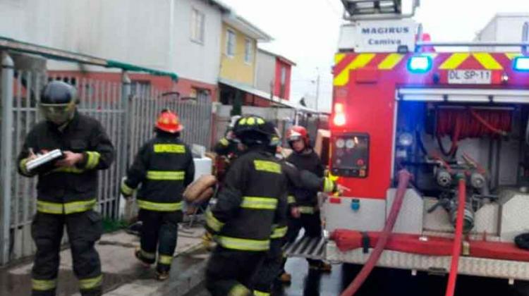 Bomberos de Curicó protegerá a sus voluntarios con seguro de vida Bomberos de Curicó protegerá a sus voluntarios con seguro de vida