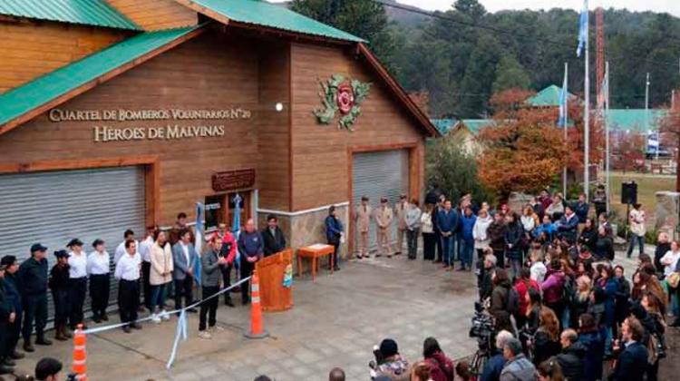 Inauguran el nuevo cuartel de bomberos de Villa Pehuenia – Moquehue