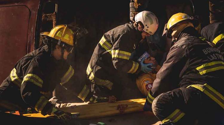 Bomberos Voluntarios se declaran en Estado de Alerta Bomberos Voluntarios se declaran en estado de Alerta