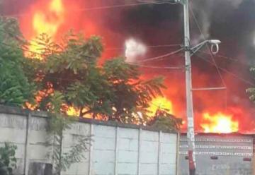 Delincuentes impiden el trabajo de los bomberos