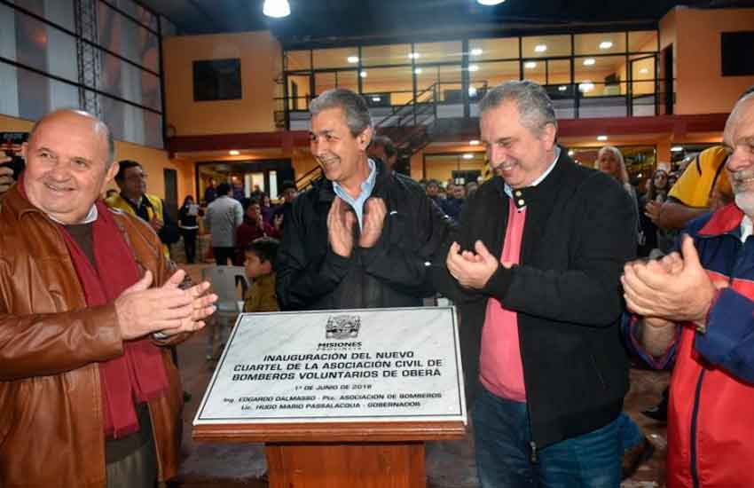 Inauguran la nueva sede de los Bomberos Voluntarios de Oberá.