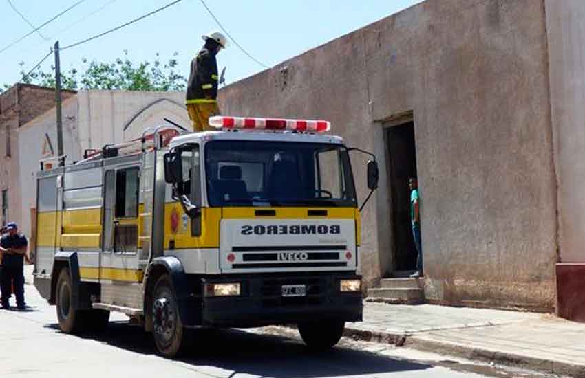 Bomberos de Andalgalá no cuentan con fondos para pagar la luz