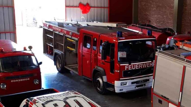 Bomberos de Fuentes tienen nuevo cuartel y autobomba