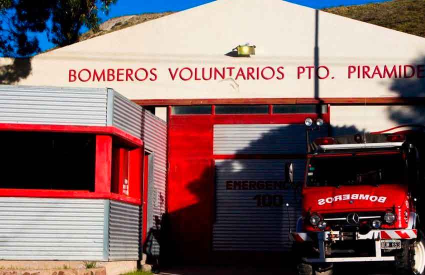 Bomberos Voluntarios de Pirámides enfrentan difícil situación económica.