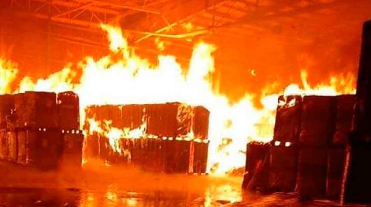 Se incendió el depósito de una cervecería en Zarate Se incendió el depósito de una cervecería en Zarate