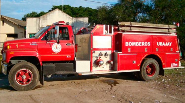 Bomberos denuncian demora de las ambulancias para asistir accidente