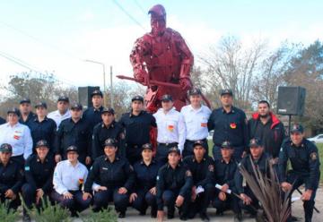 Monumento para los Bomberos Voluntarios de Verónica