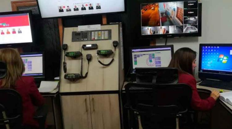 Bomberos inaugura nueva Central de Alarmas Bomberos inaugura nueva Central de Alarmas