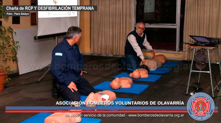 Nueva charla de RCP Básica y Desfibrilación Temprana Nueva charla de RCP Básica y Desfibrilación Temprana