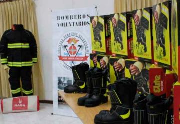 Bomberos Voluntarios de Laboulaye presentó nuevo equipamiento