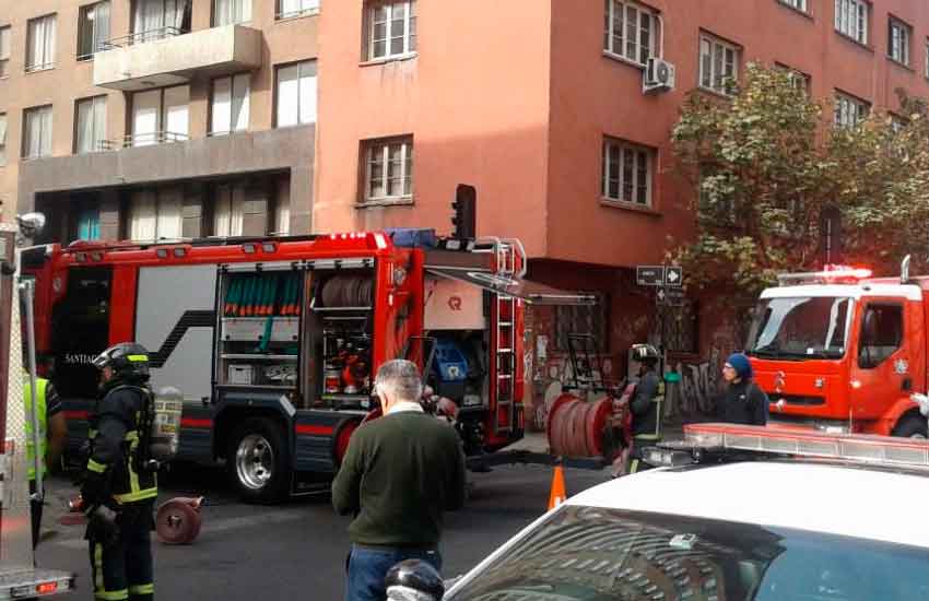 Bombero acudió a una emergencia y encontró muerta a su hermana