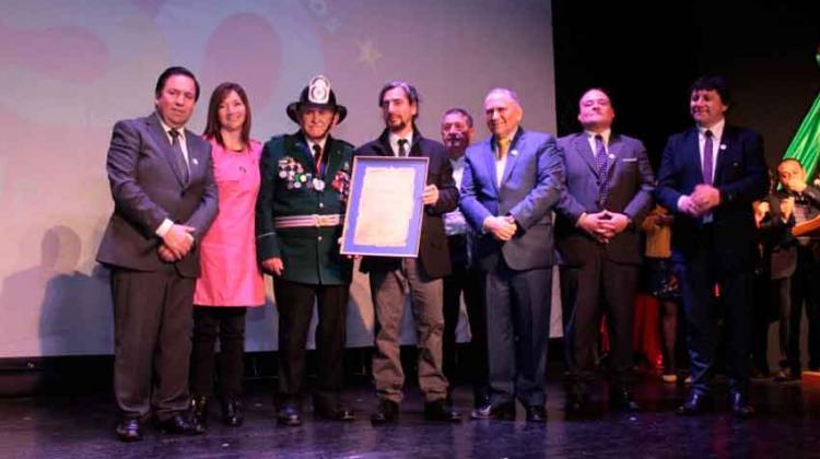 Voluntario Insigne recibe medalla de Hijo Ilustre de Ancud