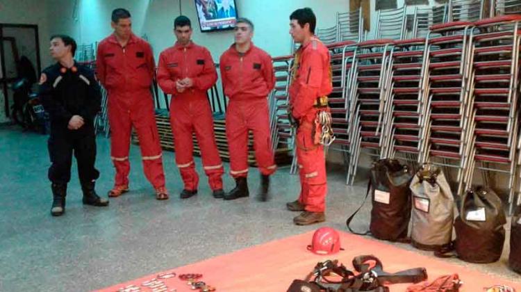 Bomberos presentó su equipo de rescate en altura