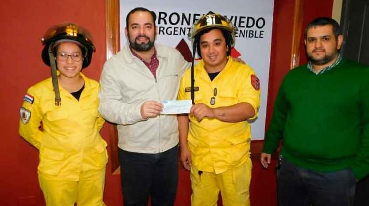 Comuna ovetense entrega aporte a Bomberos Voluntarios