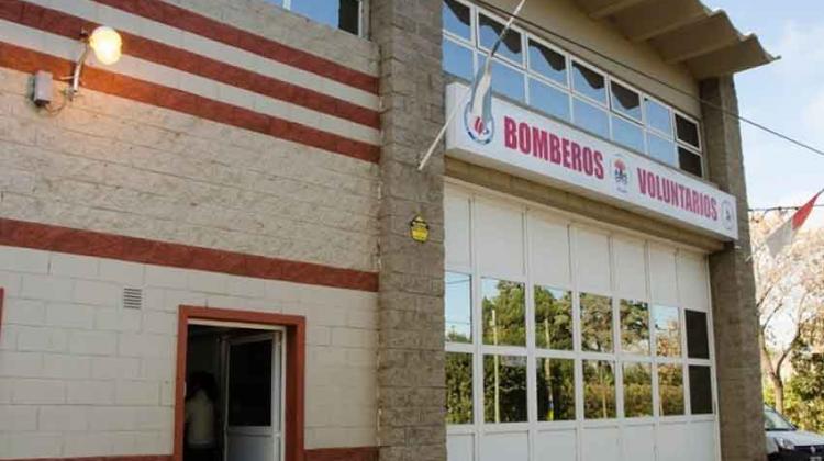 Bomberos analiza incorporar mujeres por primera vez Bomberos analiza incorporar mujeres por primera vez