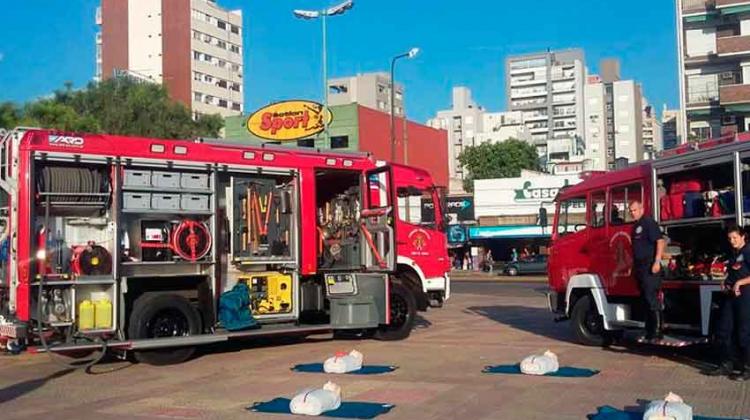 Los chicos podrán jugar a ser bomberos por un día