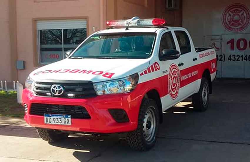 Bomberos Voluntarios de Lezama incorporó nueva unidad