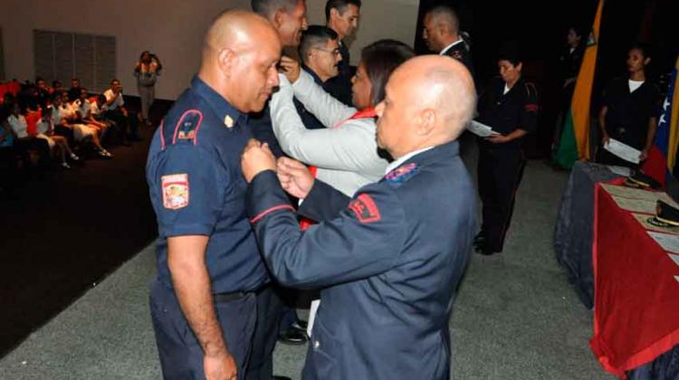 Celebraron su día con ascensos y reconocimientos