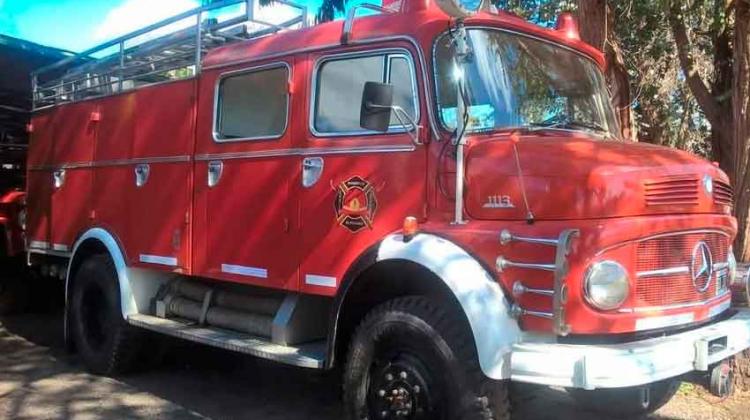 Bomberos de El Peligro cuentan con nueva autobomba Bomberos de El Peligro cuentan con nueva autobomba
