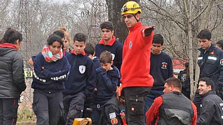 Encuentro regional de cadetes bomberos voluntarios