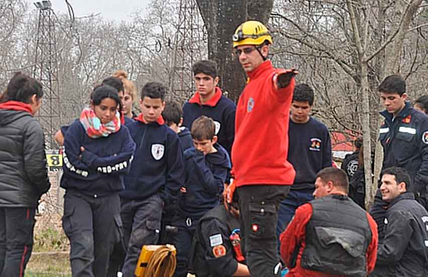 Encuentro regional de cadetes bomberos voluntarios