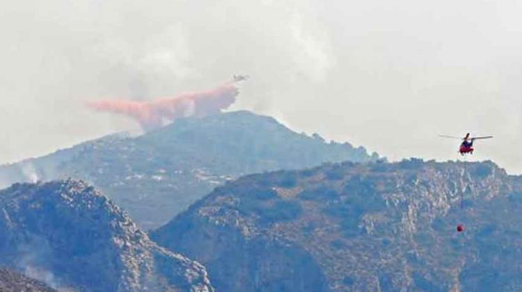 Bombero herido en extinción del incendio de Ourense Bombero herido en extinción del incendio de Ourense