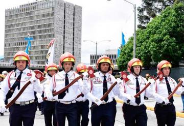 Bomberos Municipales celebran 63 aniversario