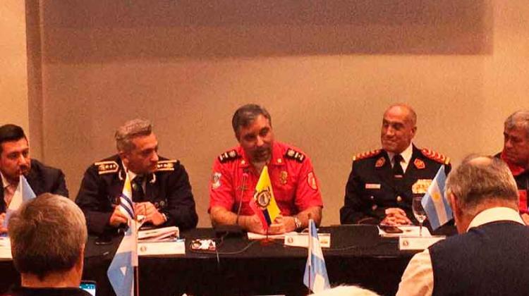 Nuevo Presidente en la Organización de Bomberos Americanos Nuevo Presidente en la Organización de Bomberos Americanos