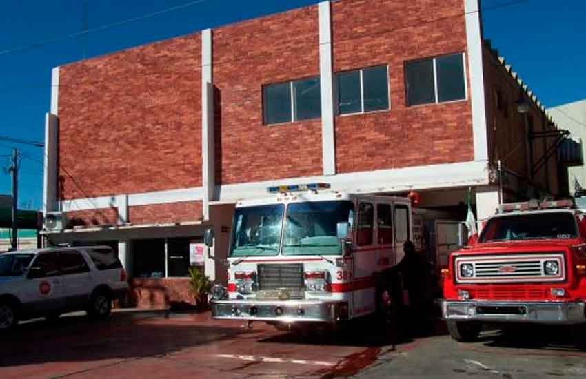 Bomberos ante la Falta de equipo para sismos