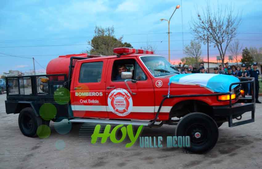 Con nuevo autobomba inauguraron el cuartel de Belisle