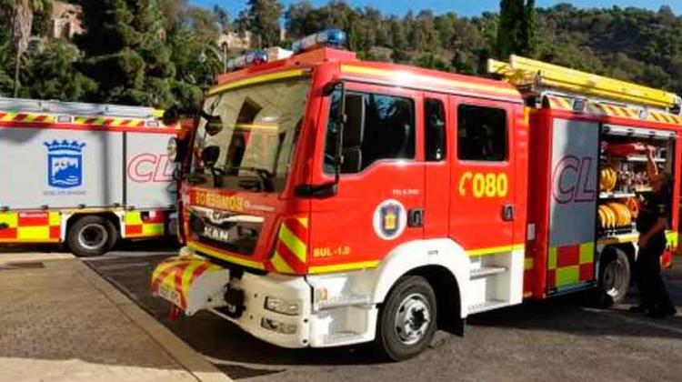 Dos vehículos se incorporan a la flota de los bomberos