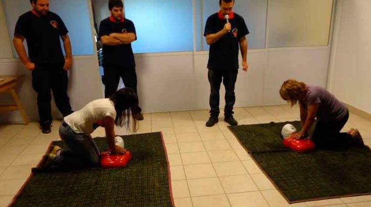 Curso de RCP en el cuartel de Bomberos de O’Brien