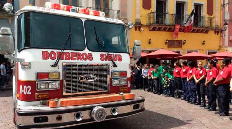 Bomberos SIMUB Voluntarios adquirió un camión motobomba