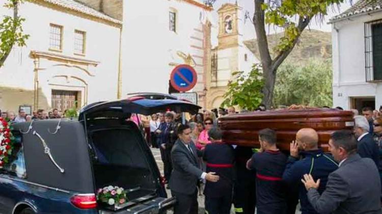 El parque de bomberos de Antequera llevará el nombre de José Gil El parque de bomberos de Antequera llevará el nombre de José Gil