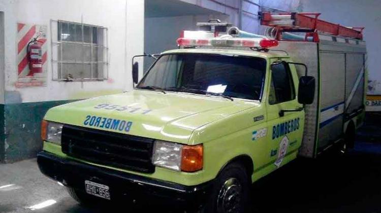 Entregan donación para Bomberos de Azul Entregan donación para Bomberos de Azul