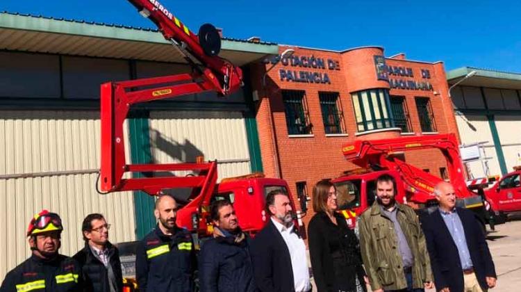 Dos nuevos unidades de rescate en altura para bomberos Dos nuevos unidades de rescate en altura para bomberos