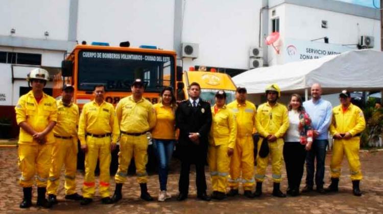 Nueva Base de los Bomberos Voluntarios en el Km 11 Nueva Base de los Bomberos Voluntarios en el Km 11