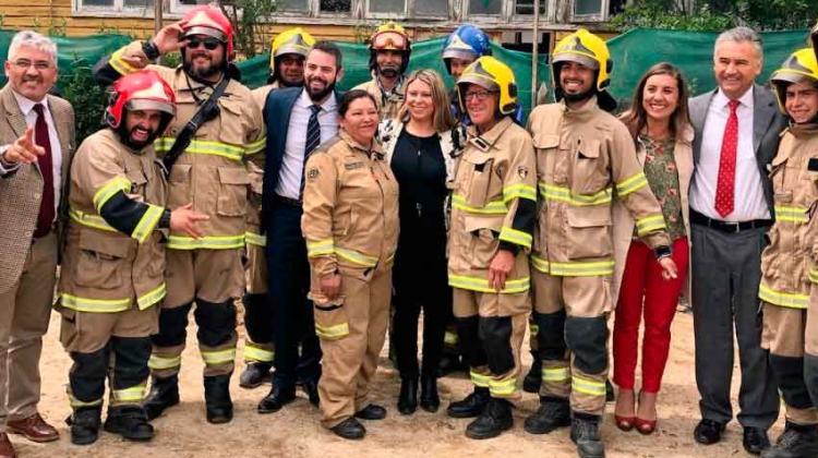 Entregan terreno para el cuartel de Bomberos de San Vicente