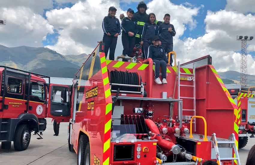 Bomberos de Quito presentó su nueva flota de vehículos