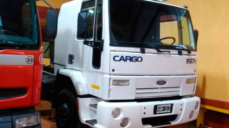 Bomberos Voluntarios Oberá sumaron un nuevo camión Bomberos Voluntarios Oberá sumaron un nuevo camión