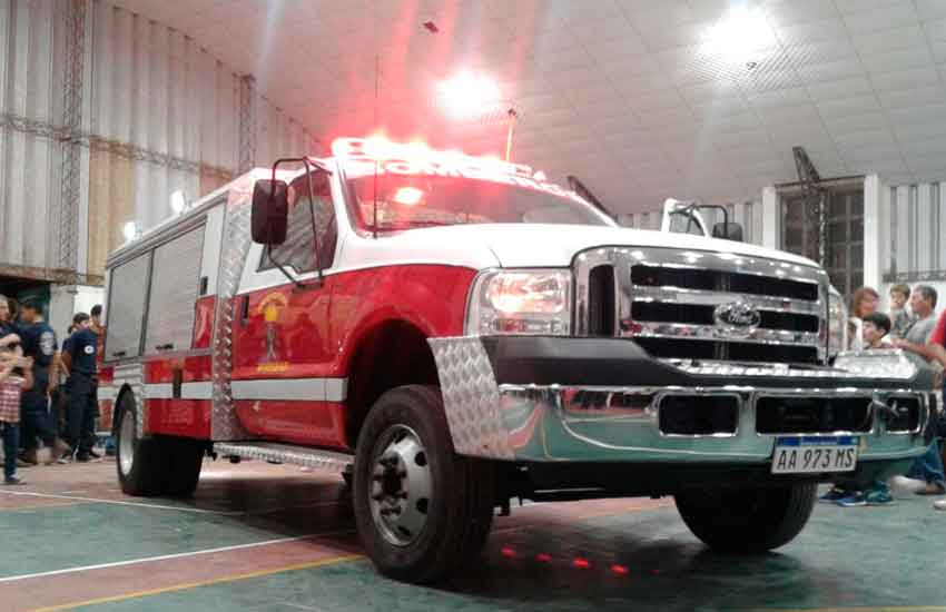 Nueva unidad de Bomberos de San Andrés de Giles